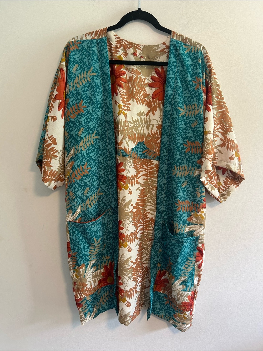 NEW darn good women’s one size multicoloured Floral Open Front Kimono